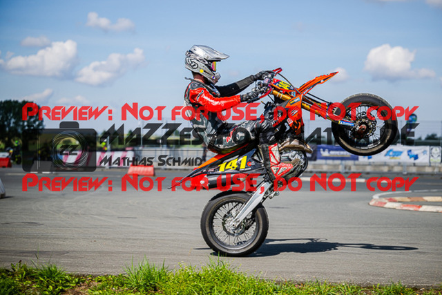 MaZZes_FotoMatrix_220904_3998 | S2