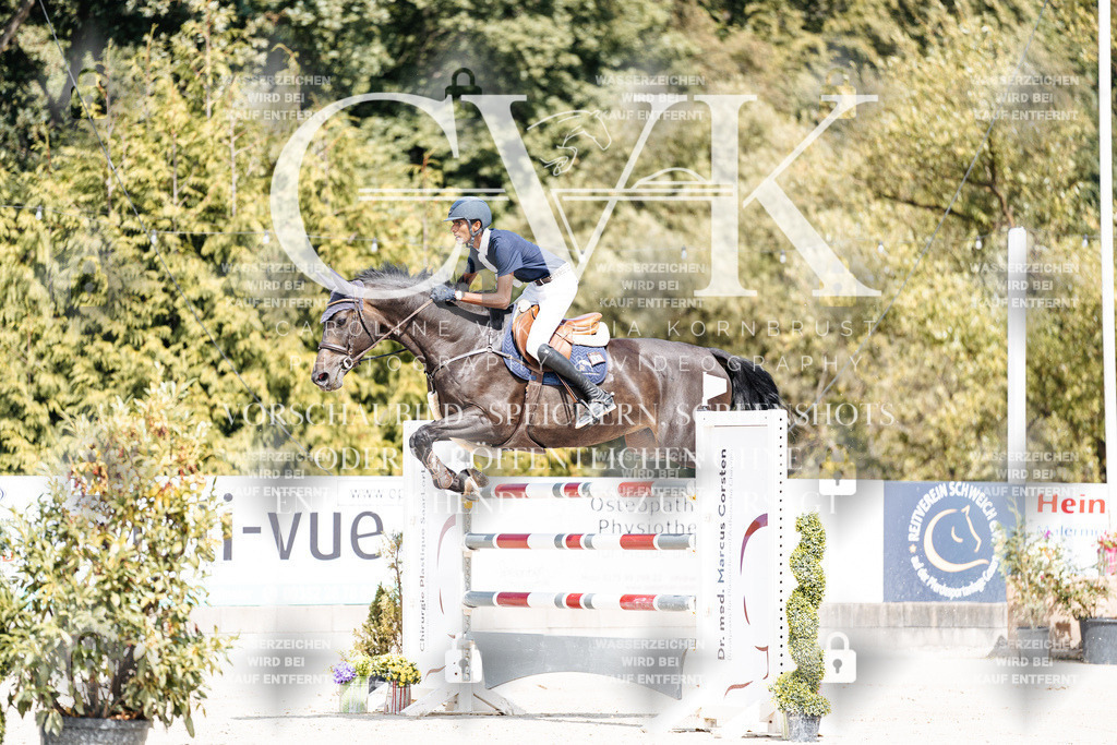 CK904771 | Turnierfotografie Pferdefotografie Trier Rheinland-Pfalz Pferdesport Reitsport Tierfotografie Sportfotografie Pferdevideo Pferdevideografie Equestrianvideography equestrianphotography  - Realisiert mit Pictrs.com