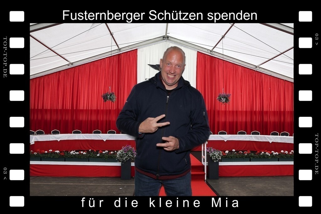 top-top.de 240928-092 | Foto, Video, Fotografie, Videografie, Fotobox, DJ, Discjockey, Musik, Musikbox, Veranstaltung, Photobooth, Amazon, Ebay, Buchtipp, Bestseller, Autor, Verlag, Buch, Wesel, Hamminkeln, NRW, Dinslaken, Rees, Drohne, Hochzeit, Party, Fotobox, Wesel, Fotograf