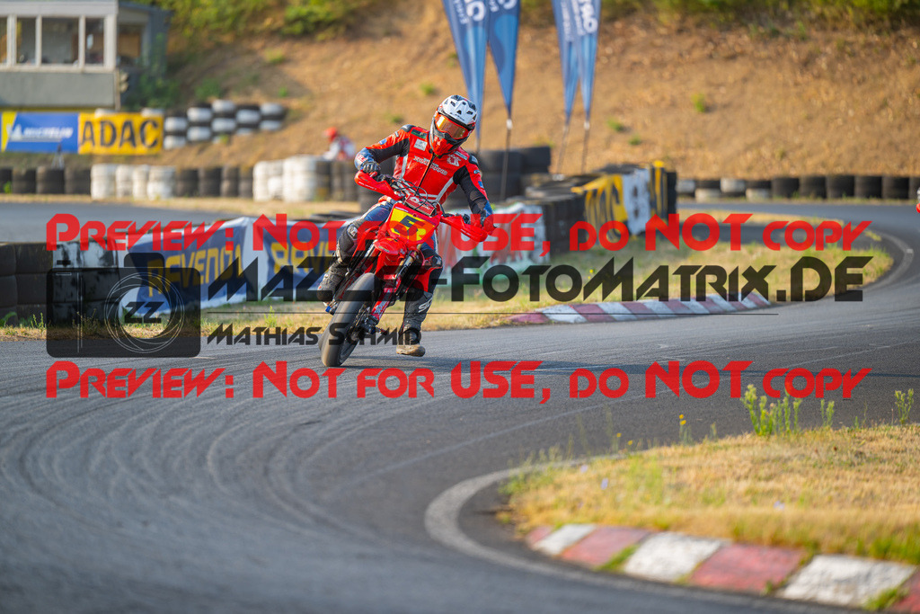 MaZZes-Fotomatrix-20260816-611904 | S2