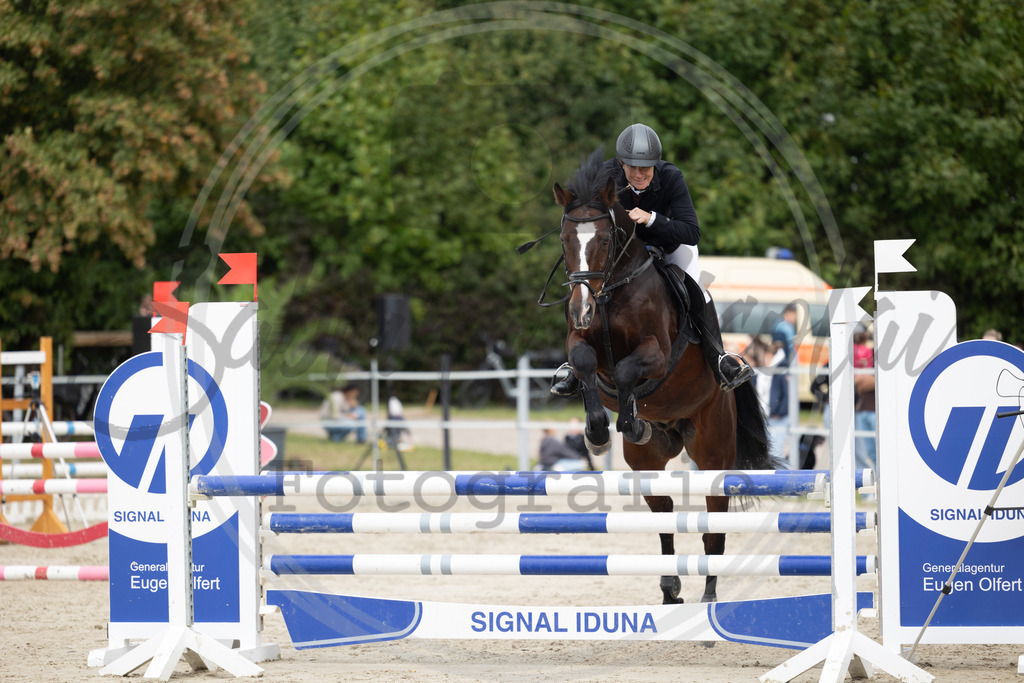 994A2367 | sabrinanicolaifotografie - Realisiert mit Pictrs.com