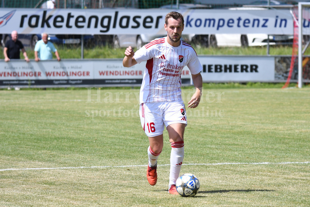 TSV Seebach : TSV Bad Abbach | Kilian Grabolle  (TSV Seebach #16) - Realisiert mit Pictrs.com