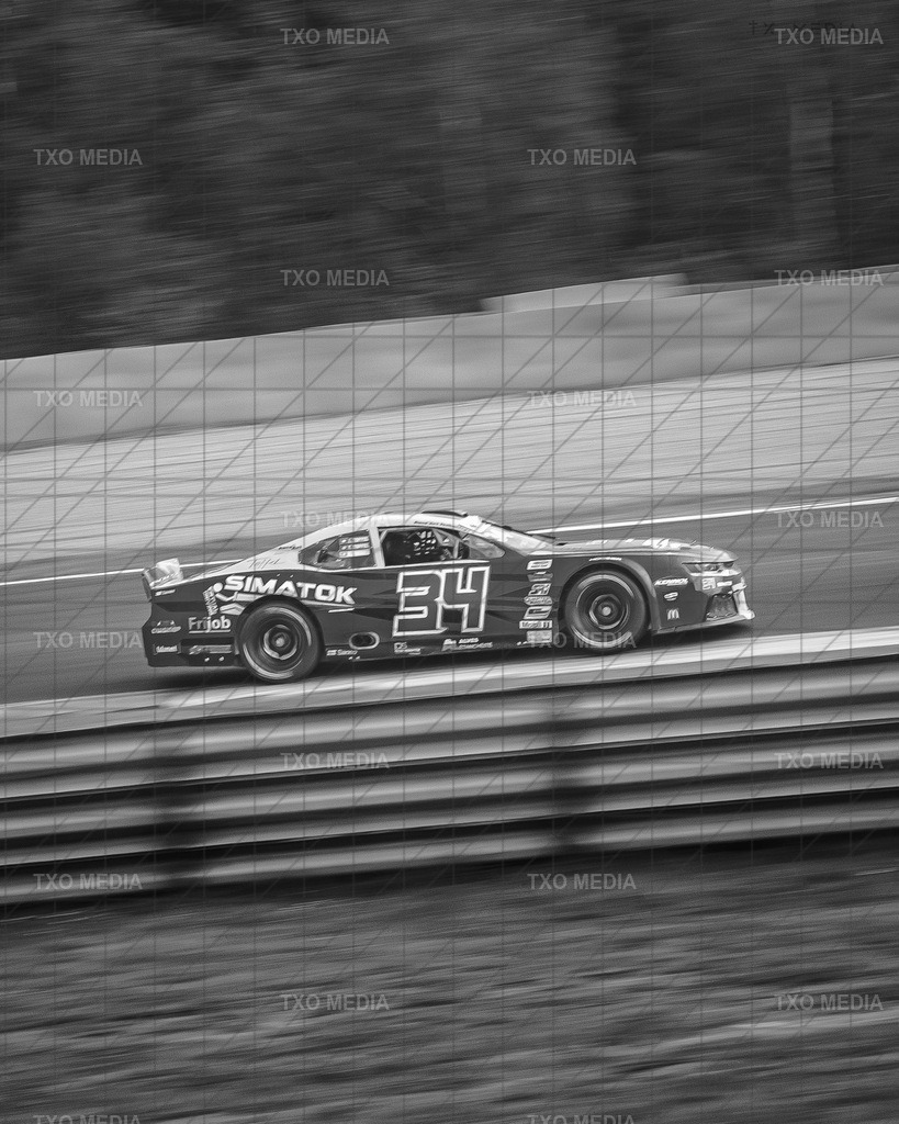 _DSC4909-Enhanced-NR_swx | Exklusive Motorsport-Fotografie aus Leipzig von TXO Media – für Rennfahrer, Teams & Sponsoren. Sausemuth liefert starke Bilder, die Emotion zeigen. Jetzt buchen & glänzen! - Realisiert mit Pictrs.com