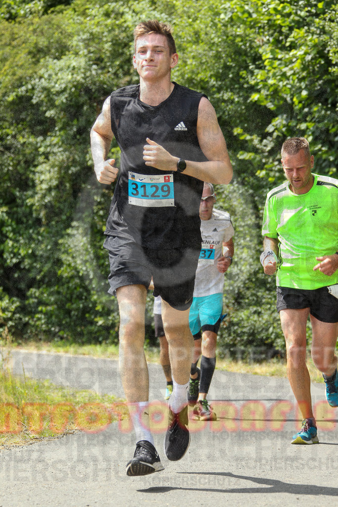 220625_1527_EV4_4004 | Sportfotografie im Rhein-Sieg Kreis, Köln, Bonn, NRW, Rheinland Pfalz, Hessen, etc. Unser Tätigkeitsfeld umfasst den Laufsport vom Volkslauf über den Marathon, Duathlon, Triathon bis zum Ultralauf wie Kölnpfad Ultra oder Schindertrail.