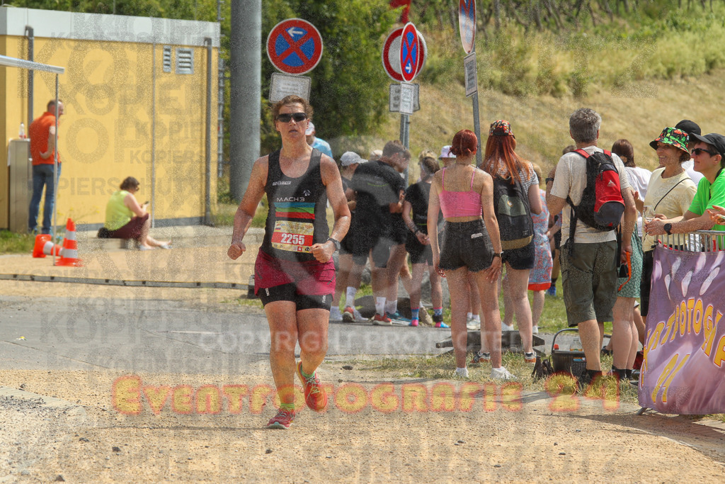 250614_1157_EV4_9379 | Sportfotografie im Rhein-Sieg Kreis, Köln, Bonn, NRW, Rheinland Pfalz, Hessen, etc. Unser Tätigkeitsfeld umfasst den Laufsport vom Volkslauf über den Marathon, Duathlon, Triathon bis zum Ultralauf wie Kölnpfad Ultra oder Schindertrail.