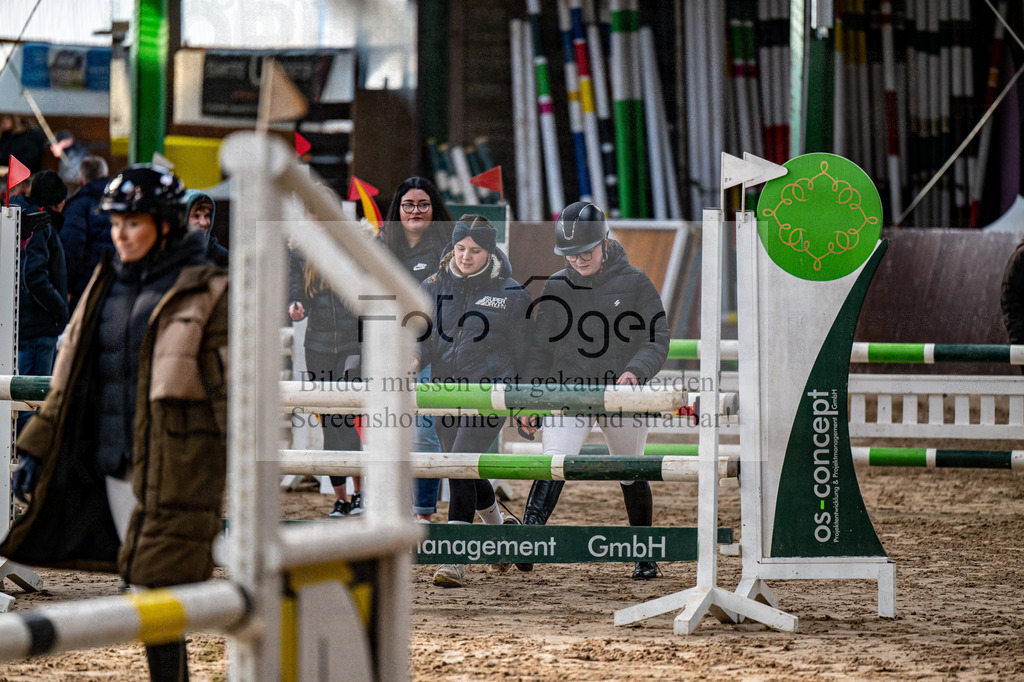 DOS_6114 | Entdecke hochwertige Reitturnierfotos von Foto Oger. Professionell, emotional und authentisch – jetzt Lieblingsmomente im Shop bestellen.Deutschlandweite Turnierfotografie. - Realisiert mit Pictrs.com