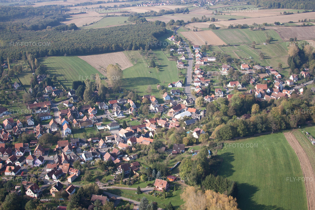 Aerial view: View of the town in Lobsann in the state Bas-Rhin, France.Photo: IMG_45856.jpg taken on 10/16/2011 by Werner Riehm/FLY-FOTO.comResolution of the original: 4752 x 3168 px
