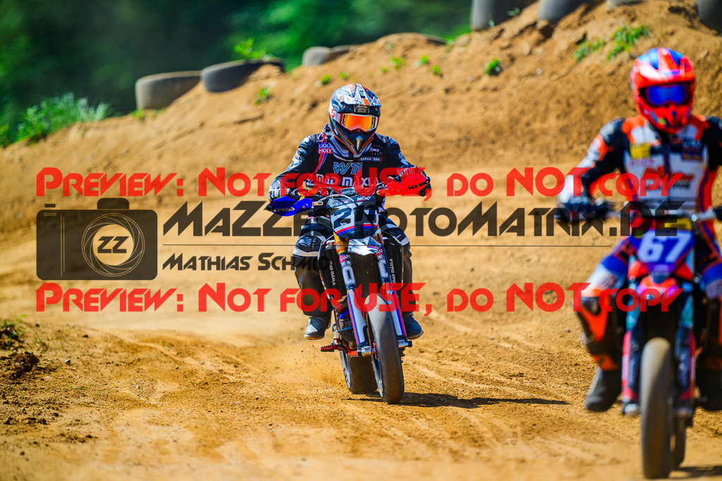 MaZZes_FotoMatrix_240511_6007705_2361 | UE40