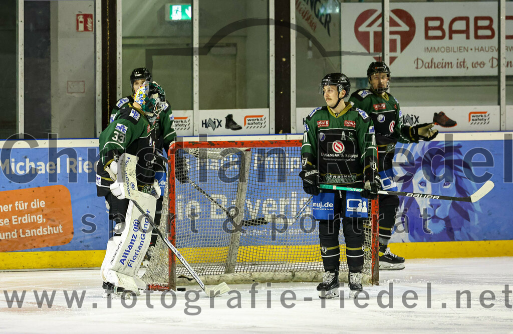 2022-12-23_117_TSV_Erding_gegen_EA_Schongau | Erding, Deutschland, 23.12.2022:
Eishockey, Bayernliga 2022 / 2023, 22. Spieltag, TSV Erding gegen EA Schongau, Endergebnis: 

Foto: Christian Riedel / fotografie-riedel.net