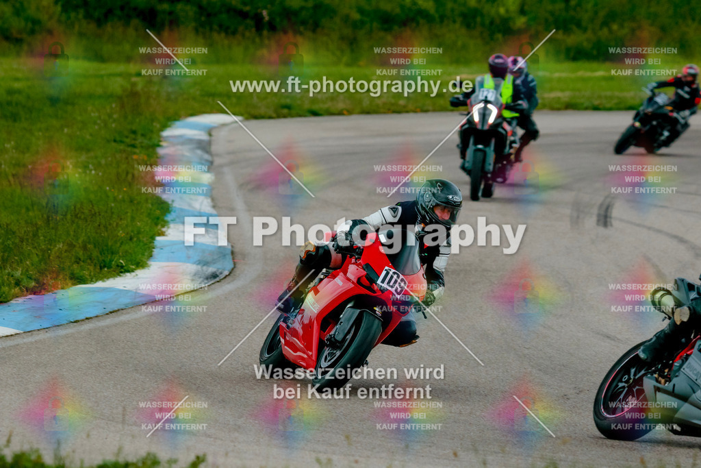 _7D20018 | Hier findet Ihr Bilder von Touristenfahrten auf der Nürburgring Nordschleife oder von anderen Veranstaltungen die ich besucht habe. Viel Spass beim Durch Schauen 