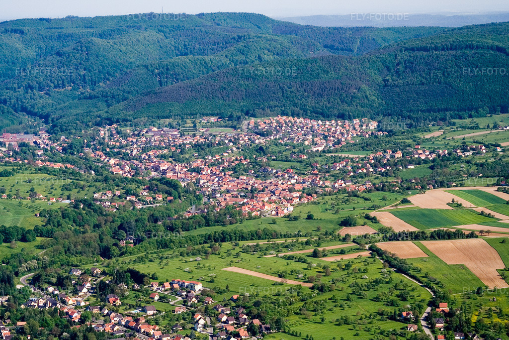 Luftbild: Ortsansicht in Reichshoffen im Bundesland Bas-Rhin in Frankreich. Foto: IMG_10837.jpg vom 12.05.2008 durch Werner Riehm/FLY-FOTO.de