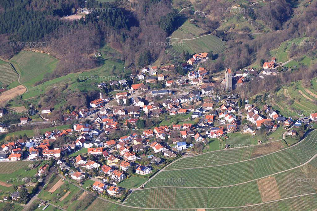 Luftbild: Dorfansicht aus Südwesten mit Katholische Kirche St. Karl Borromäus im Ortsteil Neusatz in Bühl im Bundesland Baden-Württemberg in Deutschland. Foto: IMG_56318.jpg vom 14.04.2013 durch Werner Riehm/FLY-FOTO.deAuflösung des Originals: 4752 x 3168 pxWWW.KATH-OTTERSWEIER-MARIA-LINDEN.DE