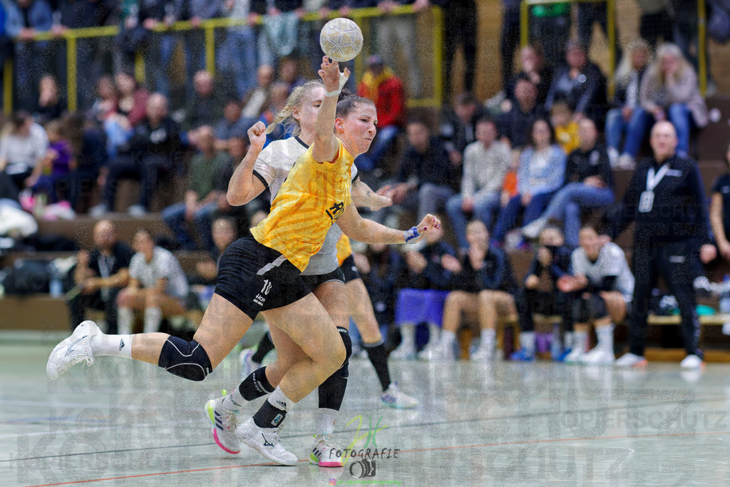 Frauen Oberliga Mitte (HHV); HSG Eibelshausen/Ewersbach - HSG Linden | Frauen Oberliga Mitte (HHV); HSG Eibelshausen/Ewersbach - HSG Linden am 15.11.2025 in Eibelshausen (Holderberghalle)Photo © 2025 - Jörg Heinrich - Realisiert mit Pictrs.com