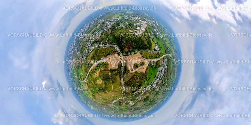 Luedenscheid240590002RahmedeTalBruecke | Luftbild der Rahmede Talbrücke, Baustelle, Sperrung der Autobahne Sauerlandlinie A45, Verkehrsinfrastruktur, marode Brücken, Lüdenscheid, Rahmede,  Sauerland,Nordrhein-Westfalen , Deutschland