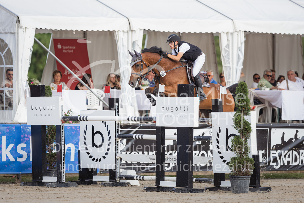 230624_PfSpTa_GroßerPreis-217 | Deine schönsten Turniermomente als professionelle Fotos! Entdecke hochwertige Pferdesport-Fotografie im Online-Shop. Jetzt Fotos finden & bestellen!