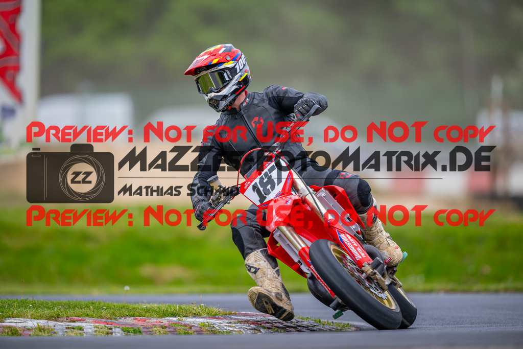 MaZZes-Fotomatrix-20260508-53234 | G2