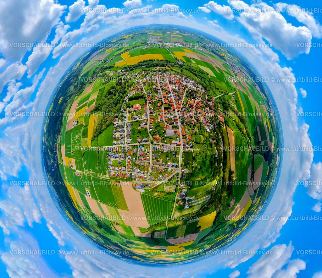 Borgentreich240590473Borgholz | Luftbild, Wohngebiet Ortsansicht Ortsteil Borgholz, kath. KIrche St. Marien, Erdkugel, Fisheye Aufnahme, Fischaugen Aufnahme, 360 Grad Aufnahme, tiny world, little planet, fisheye Bild, Borgholz, Borgentreich, Ostwestfalen, Nordrhein-Westfalen, Deutschland