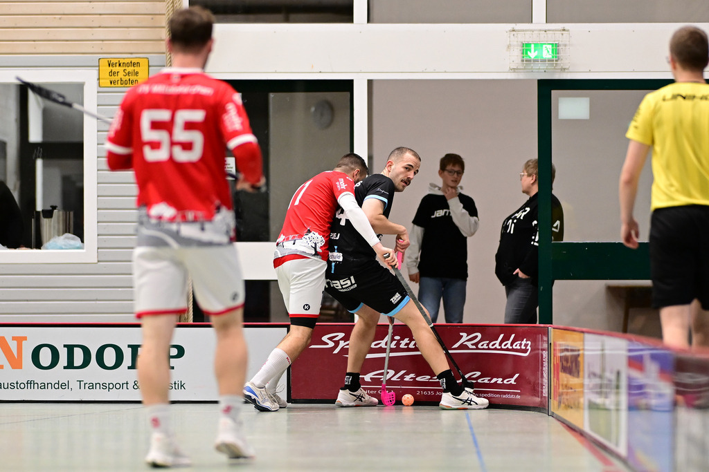 Floorball I Herren I Saison 2024-2025 I 2. FBL Herren Nord-West I 9. Spieltag I MTV Mittelnkirchen - TSV Tollwut Ebersgöns | Der Sportfotograf. - Realisiert mit Pictrs.com
