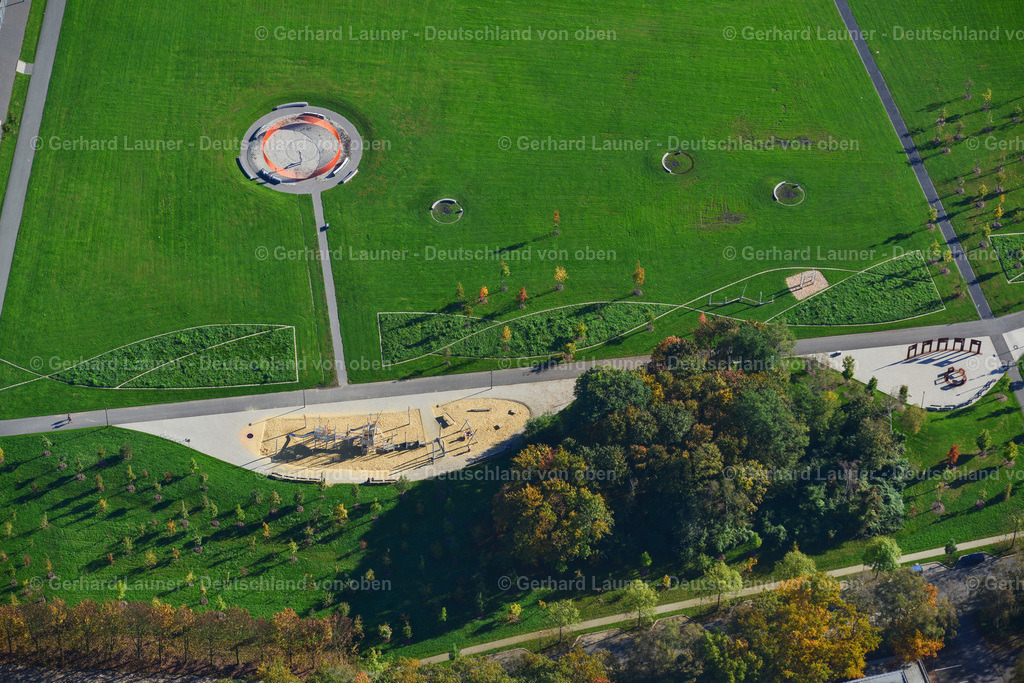 3491477 | Der Lippepark ist ein Grünzug im Bereich des ehemaligen Schachts Franz Nord der Zeche de Wendel in Herringen, Hamm. Er erstreckt sich in nord-südlicher Richtung zwischen dem Datteln-Hamm-Kanal und der Dortmunder Straße. Er ist geprägt durch eine Bergehalde und zwei weitere Aufschüttungen.