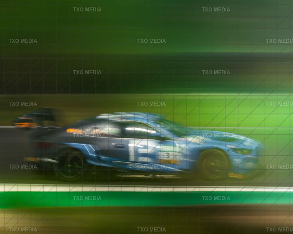 TXM07347 | Exklusive Motorsport-Fotografie aus Leipzig von TXO Media – für Rennfahrer, Teams & Sponsoren. Sausemuth liefert starke Bilder, die Emotion zeigen. Jetzt buchen & glänzen! - Realisiert mit Pictrs.com