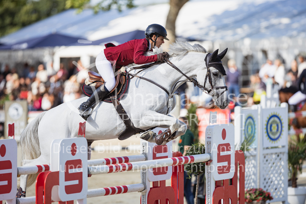 230730_BHO_GrosserPreis-579 | Deine schönsten Turniermomente als professionelle Fotos! Entdecke hochwertige Pferdesport-Fotografie im Online-Shop. Jetzt Fotos finden & bestellen!