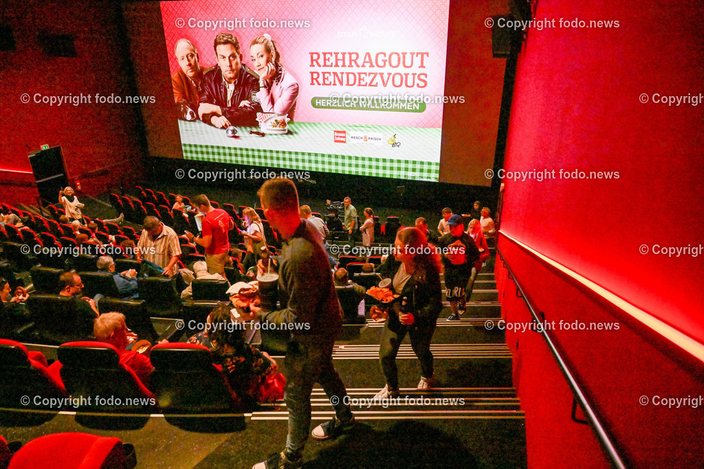 Wels_ Star Movie_ Rehragoutrendezvous_ 09.08.2023-24 | 09.08.2023, Wels, AUT, Star Movie, Kino, Rehragoutrendezvous, Kinopremiere, im Bild Kinosaal, Kinobesucher