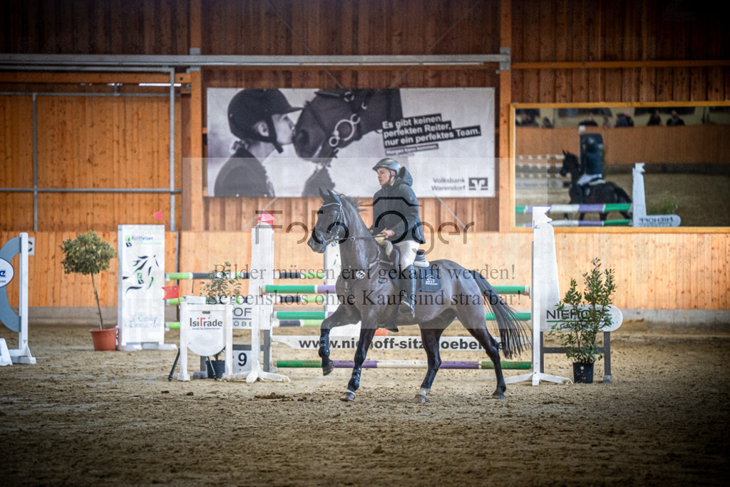 DOS_1258 | Entdecke hochwertige Reitturnierfotos von Foto Oger. Professionell, emotional und authentisch – jetzt Lieblingsmomente im Shop bestellen.Deutschlandweite Turnierfotografie. - Realisiert mit Pictrs.com