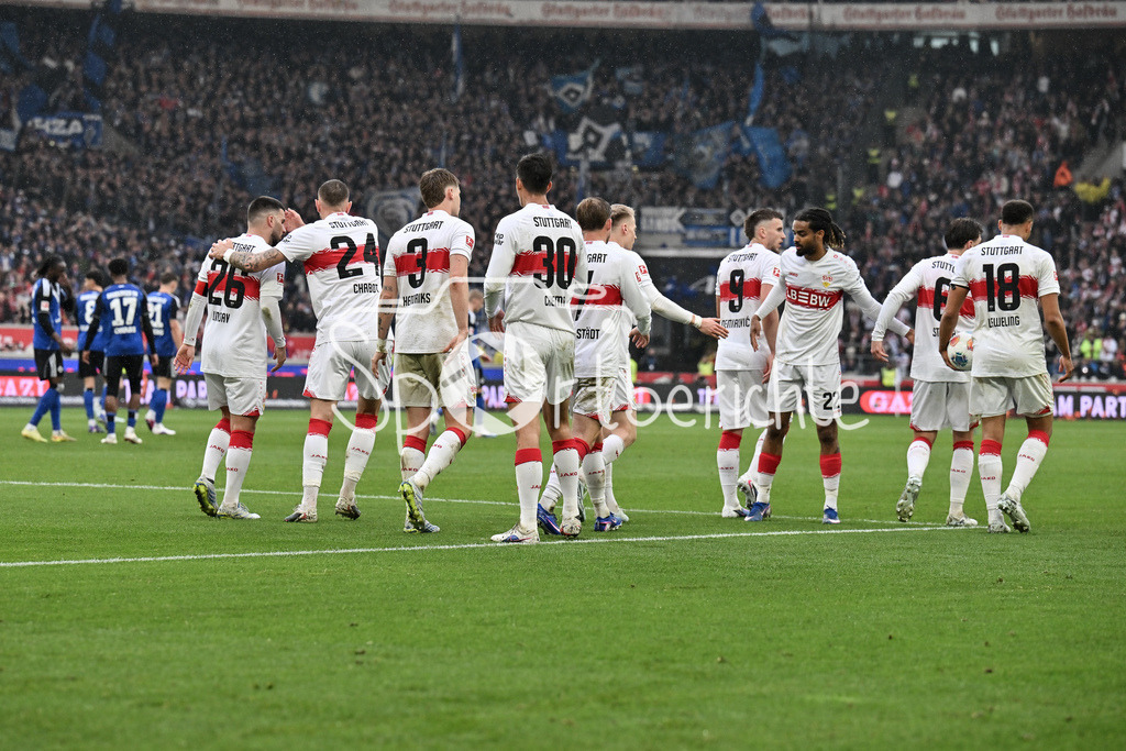 VfB Stuttgart - Hamburger SV | STUTTGART, GERMANY - 12. APRIL: VFB Celebrating the goal to makes it 2-0 - Chris FÜHRICH (VfB Stuttgart 10) - Tor / Torschuetze / Freude / Happy during the Bundesliga Match between VfB Stuttgart vs. Hamburger SV on Matchday 29 at MHP Arena / DFL REGULATIONS PROHIBIT ANY USE OF PHOTOGRAPHS AS IMAGE SEQUENCES AND/OR QUASI-VIDEO