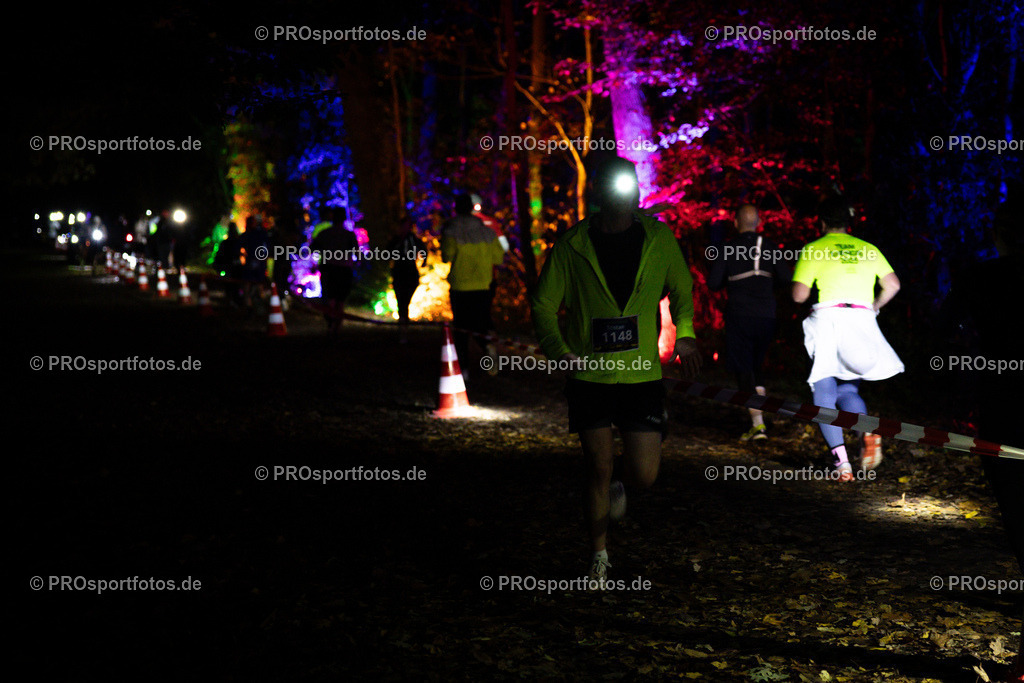 Halloween Run 2025 in Koeln, 31.10.2025 | Impressionen vom Halloween Run 2025 am 31.10.2025 in Koeln (Forstbotanischer Garten Rodenkirchen). Foto: Axel Kohring/Beautiful Sports