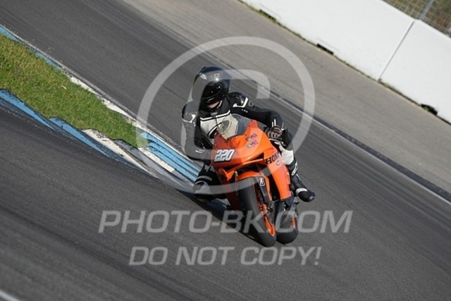 2024_08_30_PBK_14828 | Sportfotografie; SlowMotion; Video; Rennstrecke; Hafeneger; Speer; Racing; RSE; BMW; CBO; Trackday; Motorsportarena; Hockenheimring; Brno; Most; Barcelona; Valencia