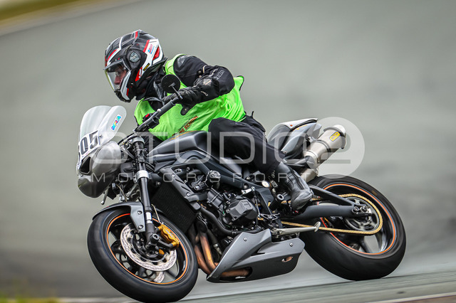 0305-260605BB-006_305 | Deine Full-Service-Agentur für ✔️Videoproduktionen und ✔️Motorsportfotografie Jetzt Angebot anfragen!