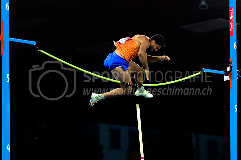 Leichtathletik: Weltklasse Zürich | 08.09.2022, Zürich, Letzigrund, Leichtathletik: Weltklasse Zürich, BRAZ DA SILVA Thiago (BRA) im Stabhochsprung der Männer. - Realisiert mit Pictrs.com