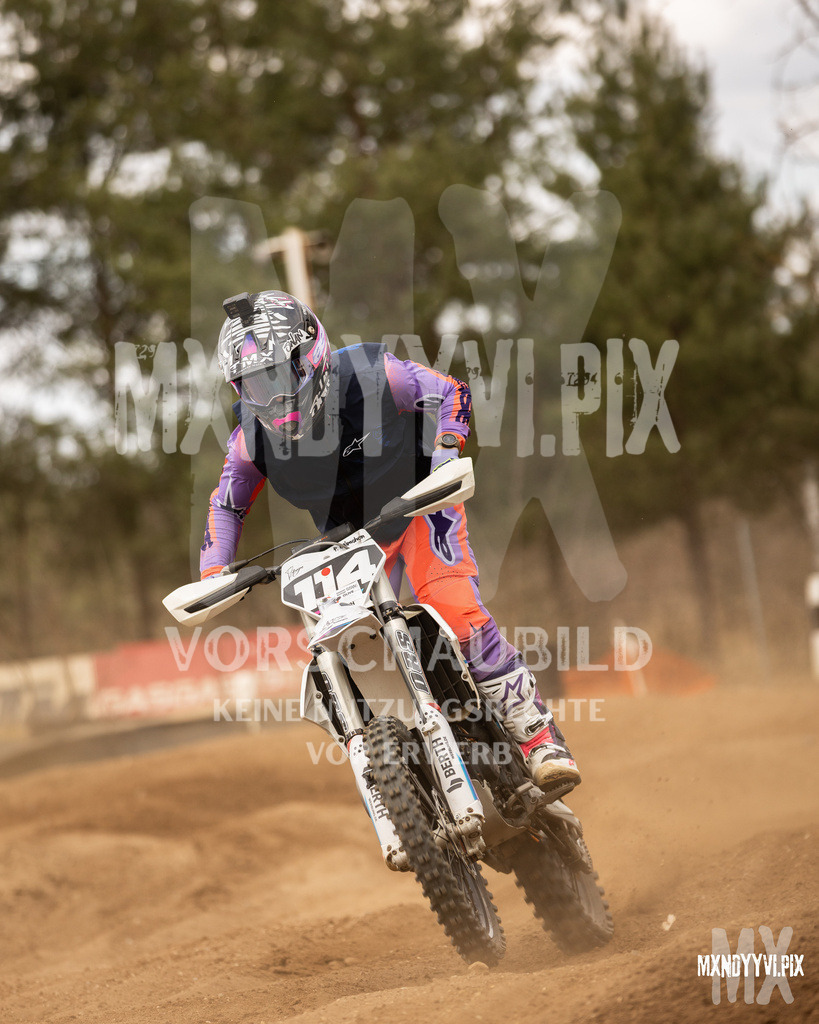 866A2017 | mxndyyvipix