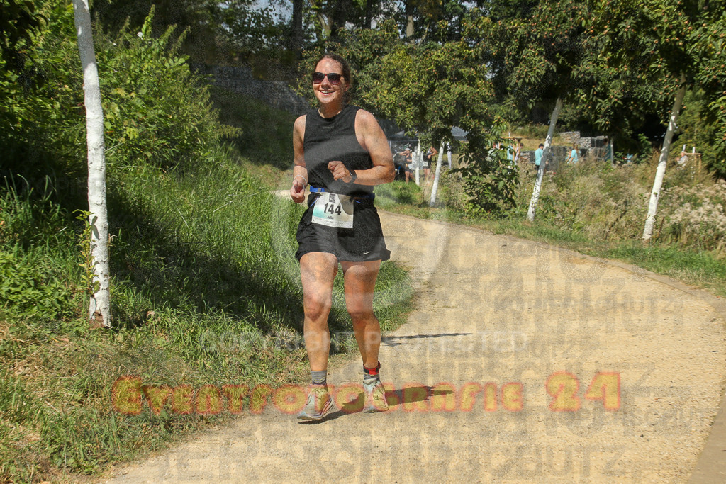 250824_1233_EX1_9743 | Sportfotografie im Rhein-Sieg Kreis, Köln, Bonn, NRW, Rheinland Pfalz, Hessen, etc. Unser Tätigkeitsfeld umfasst den Laufsport vom Volkslauf über den Marathon, Duathlon, Triathon bis zum Ultralauf wie Kölnpfad Ultra oder Schindertrail.