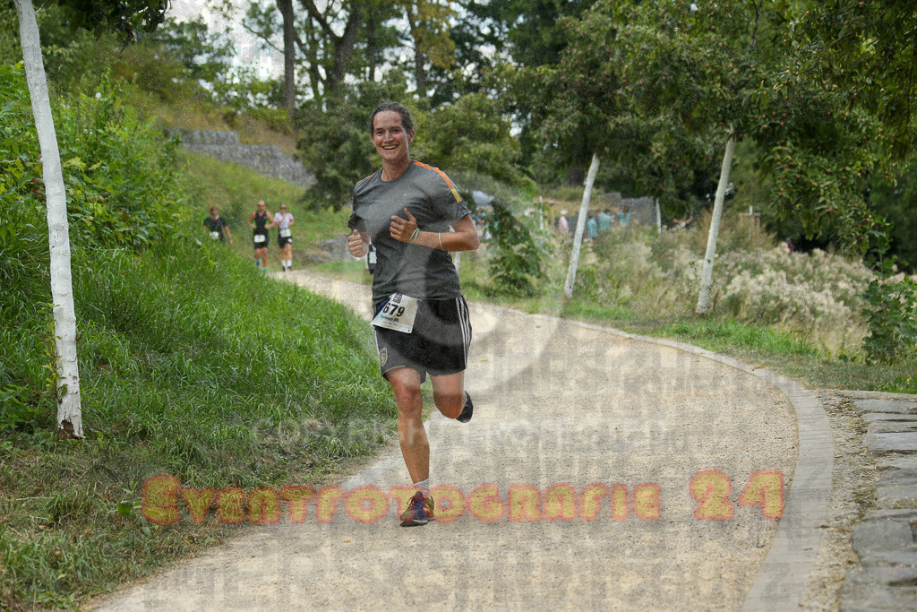 250824_1428_EX1_6299 | Sportfotografie im Rhein-Sieg Kreis, Köln, Bonn, NRW, Rheinland Pfalz, Hessen, etc. Unser Tätigkeitsfeld umfasst den Laufsport vom Volkslauf über den Marathon, Duathlon, Triathon bis zum Ultralauf wie Kölnpfad Ultra oder Schindertrail.