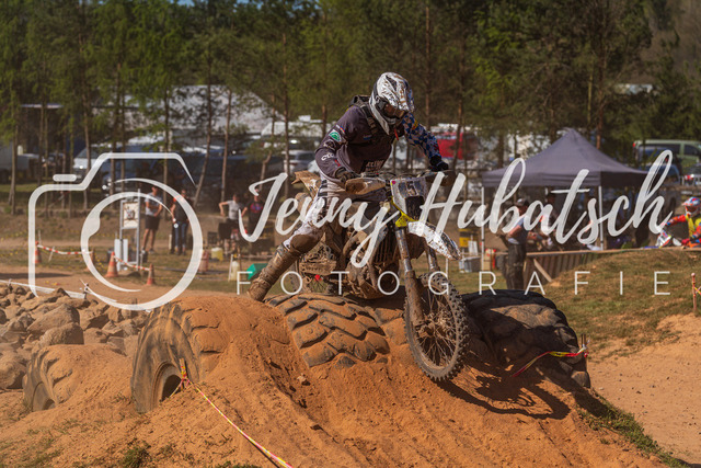 JHF.ECHT.3h.Samstag.71 | jennyhubatsch-endurofotografie
