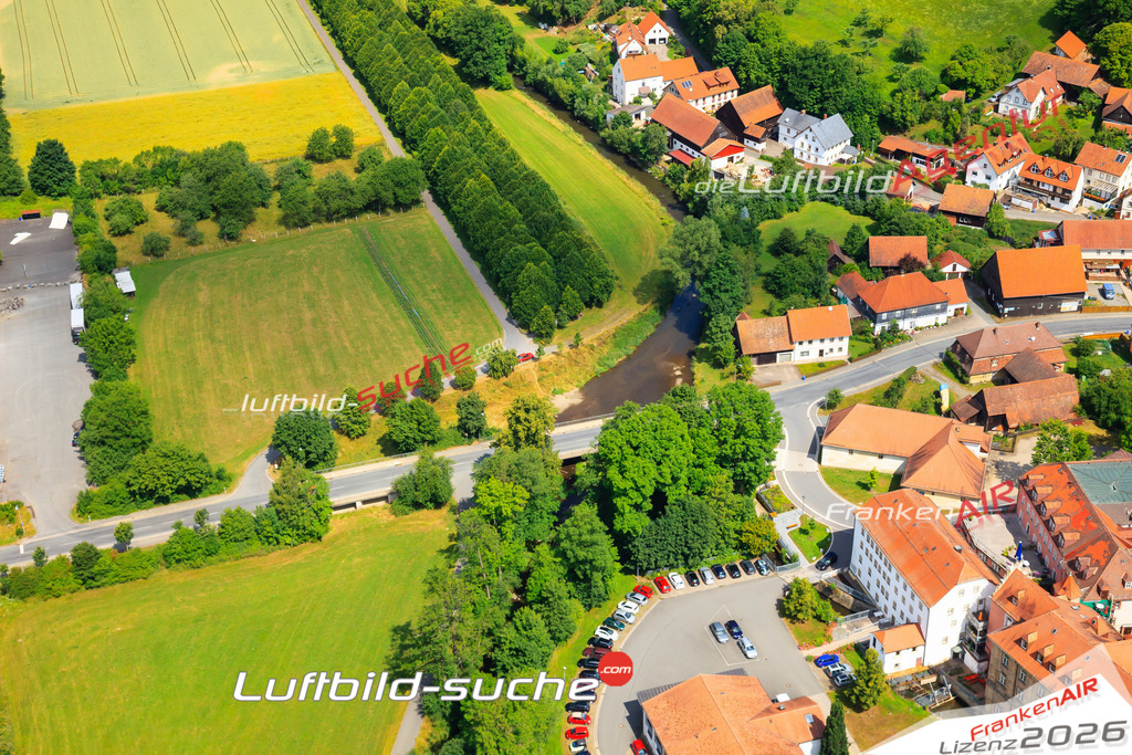 Die Luftaufnahme der Stadt Himmelkron wurde vom UL-Flugzeug heraus erstellt ( keine Drohne )- hohe Auflösung für beste Qualität