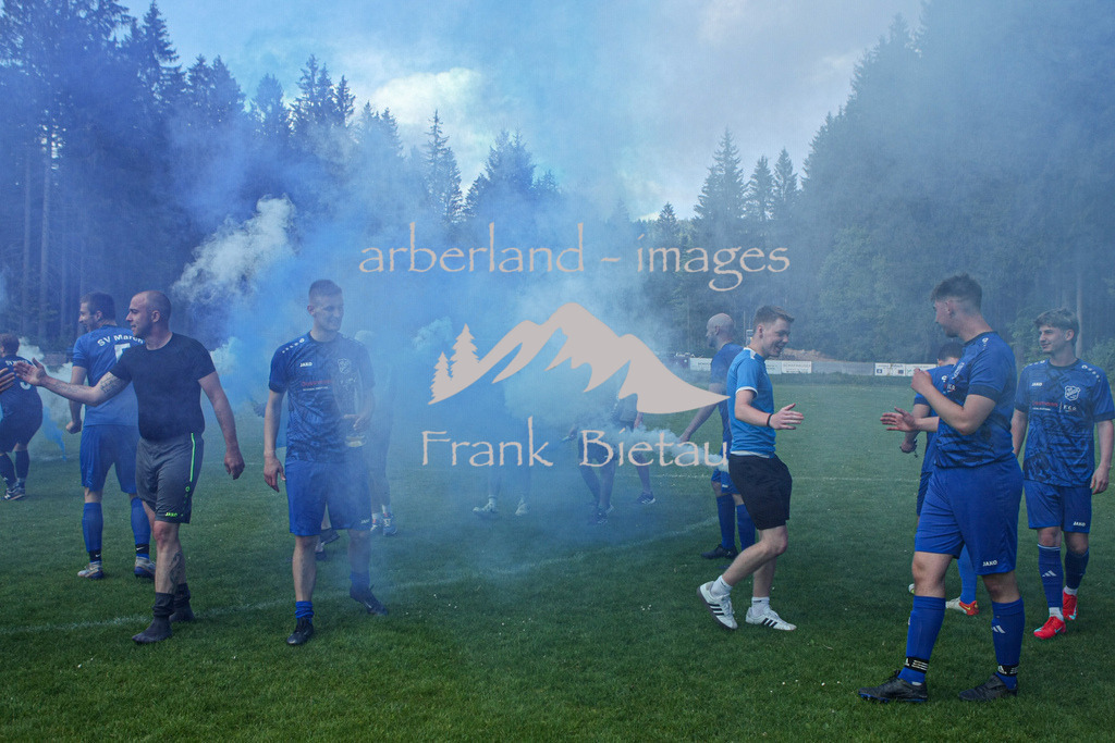 993T7158 | Medien- Sport- Entertainmentfotos