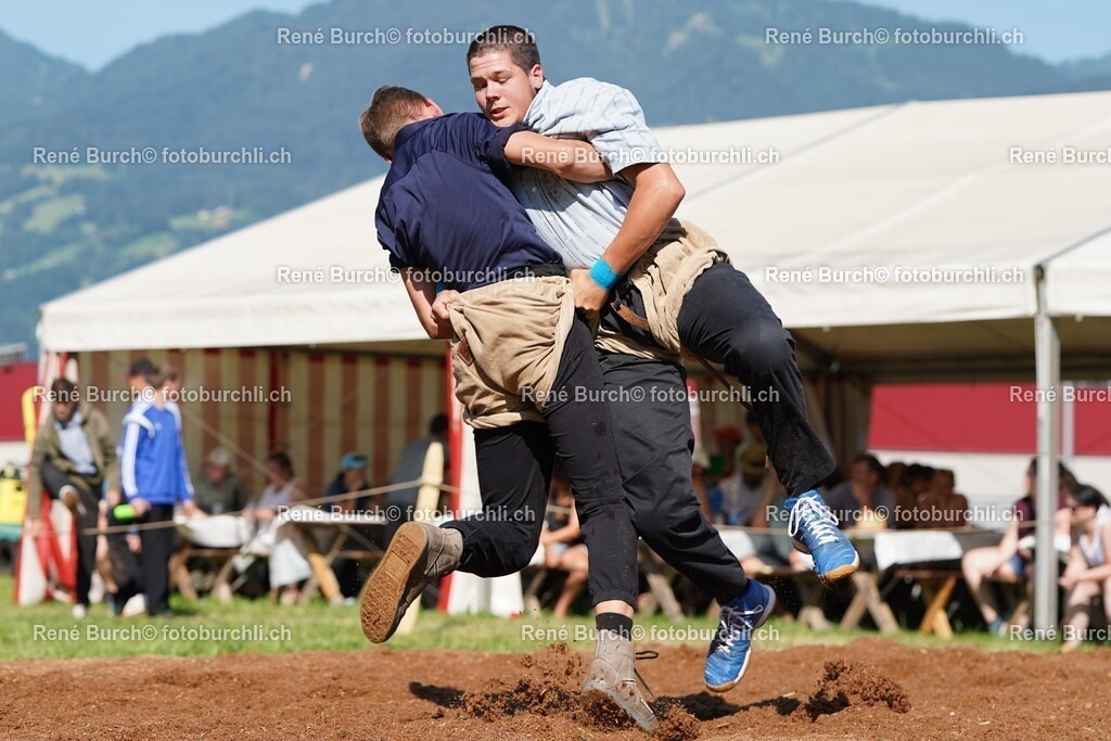 12 | René Burch leidenschaftlicher Fotograf aus Kerns in Obwalden.  Hier finden sie Sport, Landschaft und Natur Fotografie.
 - Realisiert mit Pictrs.com