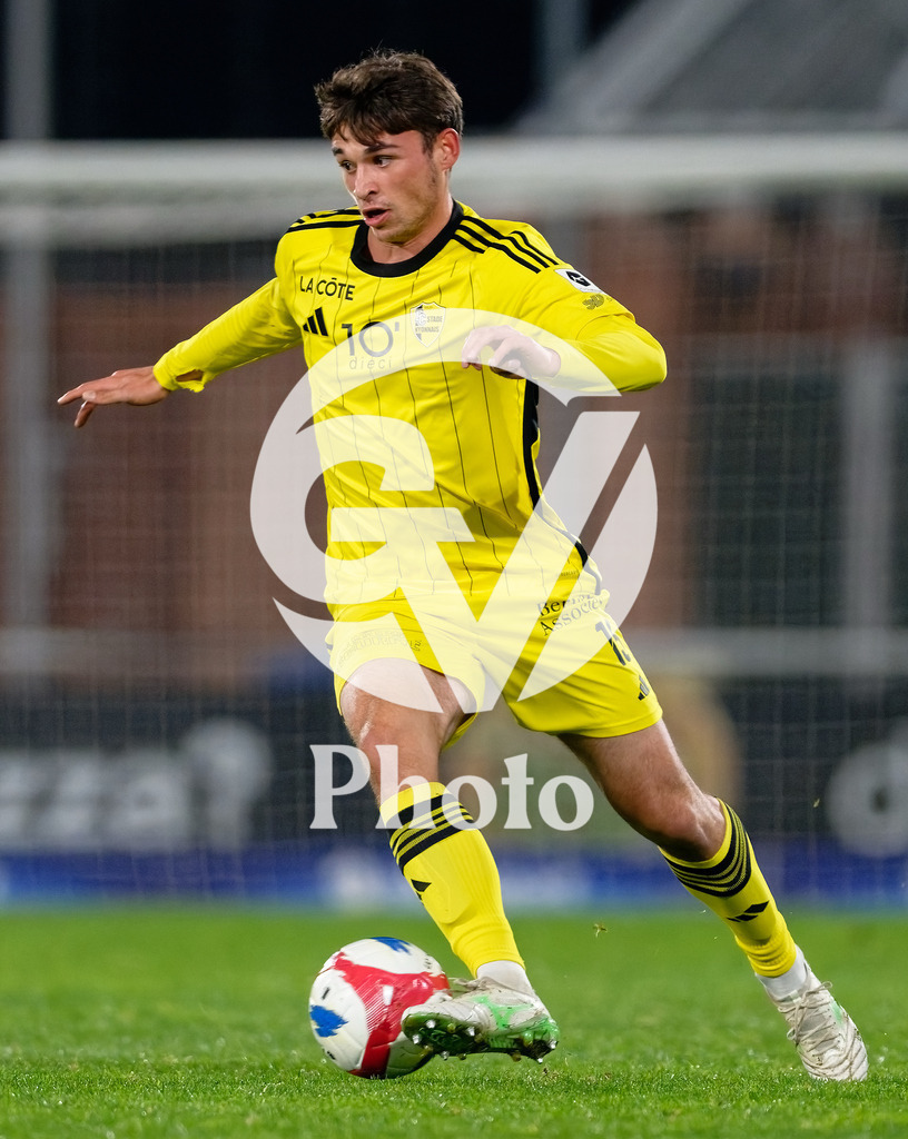 dieci Challenge League - FC Stade Nyonnais v Etoile Carouge FC |  during the dieci Challenge League match between FC Stade Nyonnais and Etoile Carouge FC at Centre sportif de Colovray in Nyon, Switzerland