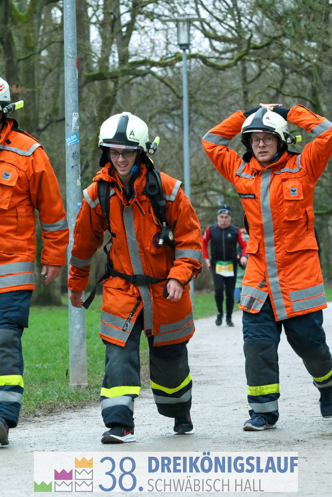 5km Roewisch Wohnbau Cup | 3 Koenigslauf 2024 5km Roewisch Wohnbau Cup - Realisiert mit Pictrs.com