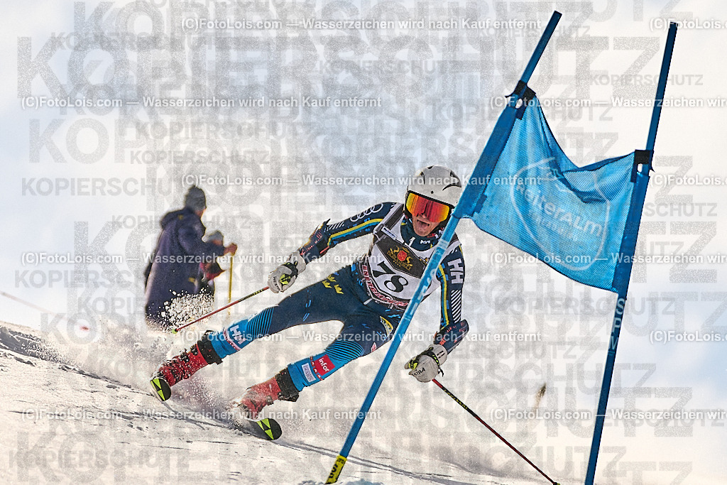 _ALP1682_MASTERS-WM_Reiteralm_A-GS_Holmdahl Fredrik | FISWORLD CHAMPIONSHIPSMASTERS ALPINE SKIING, 23. – 28. MÄRZ 2026 - REITERALM | STMK | AUT.   Veranstaltet vom Masters-Referat des Deutschen Skiverbandes (DSV). Durchführende Organisation: WSV Pichl-Reiteralm, unterstütutzt von den Bergbahnen REITERALM bei Schladming und SKI AUSTRIA.                            Disziplinen:  Super-G, GiantSlalom, Slalom.                                                 Kategorien:  A (Herrn 30-59 Jahre), B (Herrn ab 60 Jahre), C (Damen 30-59 Jahre), D (Damen ab 60 Jahre).                Rennstrecken:   Gasselhöhe und Muldenliftpiste auf der Reiteralm.