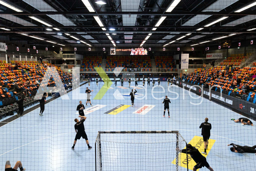 Handball I Herren I Saison 2025-2026 I EHF EUROPEAN LEAGUE 2025/26 | Men I Main Round I 2. Spieltag I Kadetten Schaffhausen - TSV Hannover-Burgdorf I 24.02.2026 | BBC Arena - Warmup - Realisiert mit Pictrs.com