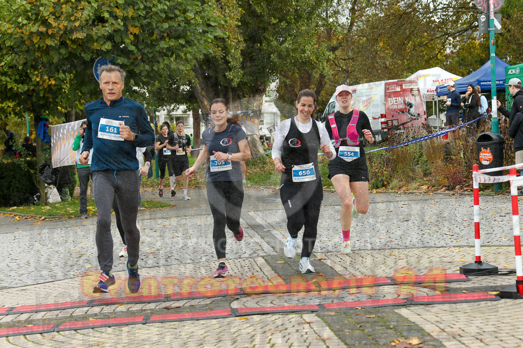 241020_1017_EX1_8591 | Sportfotografie im Rhein-Sieg Kreis, Köln, Bonn, NRW, Rheinland Pfalz, Hessen, etc. Unser Tätigkeitsfeld umfasst den Laufsport vom Volkslauf über den Marathon, Duathlon, Triathon bis zum Ultralauf wie Kölnpfad Ultra oder Schindertrail.