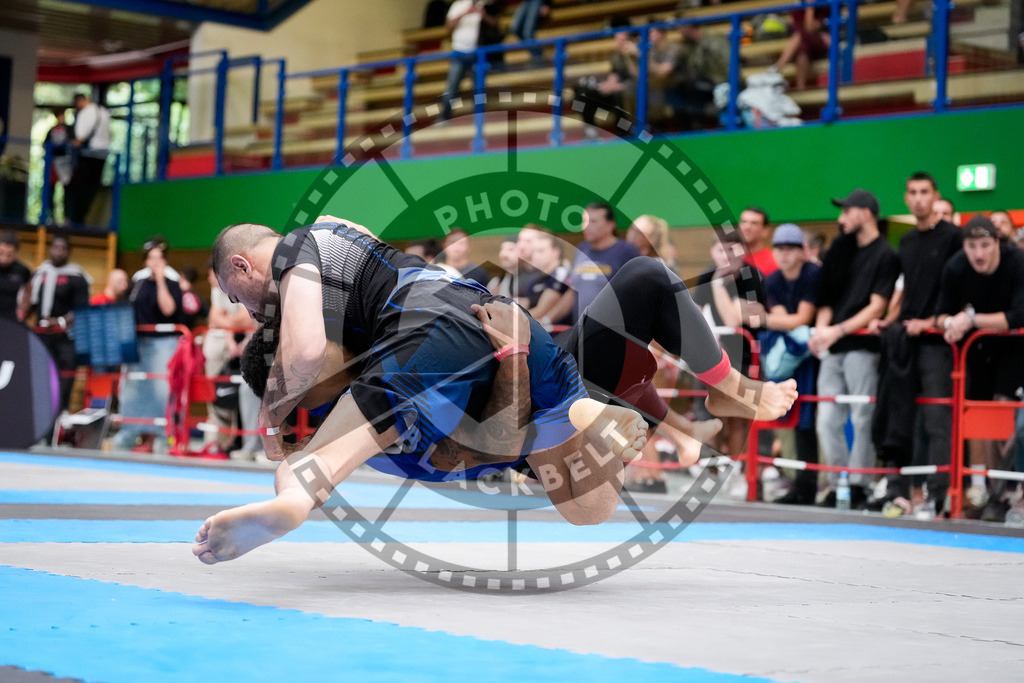 20250920PBB6152 | Athletes compete during the AJP Tour Hamburg International Jiu-Jitsu Championship, on September 20, 2025 in Hamburg, Germany. © Chiara Dazi / photoblackbelt