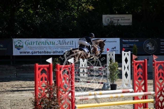 2B4A0183 | pixelfaenger - Realisiert mit Pictrs.com