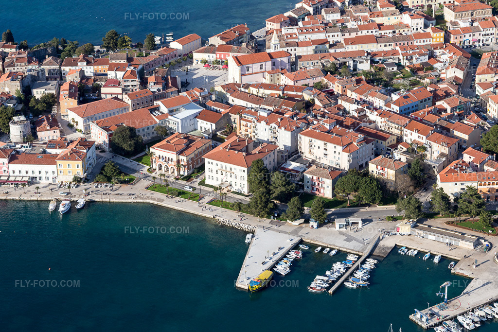 Aerial view: View of the town in Sveti Duh in the state Gespanschaft Istrien, Croatia.Photo: IMG_106049.jpg taken on 04/13/2018 by Werner Riehm/FLY-FOTO.comResolution of the original: 5472 x 3648 px