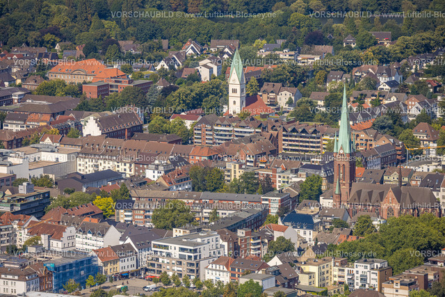 Gladbeck240806158 | Luftbild, City Innenstadtansicht mt evang.-luth. Christuskirche und kath. Kirche St. Lamberti, Gladbeck, Ruhrgebiet, Nordrhein-Westfalen, Deutschland