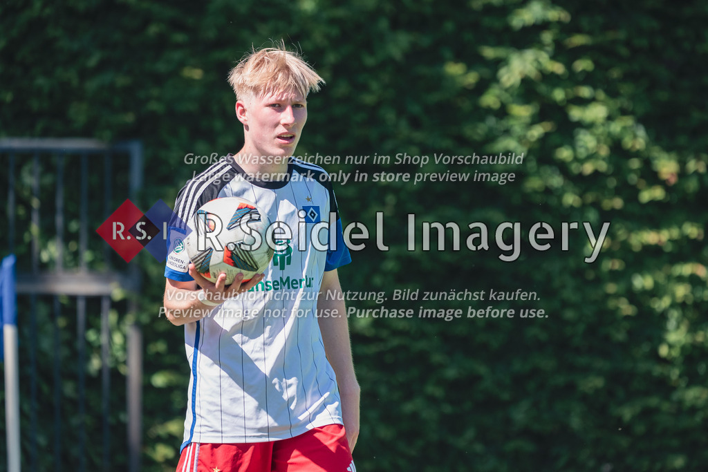 RS-1-047738 | Dayo Richardt (#18, HSV)