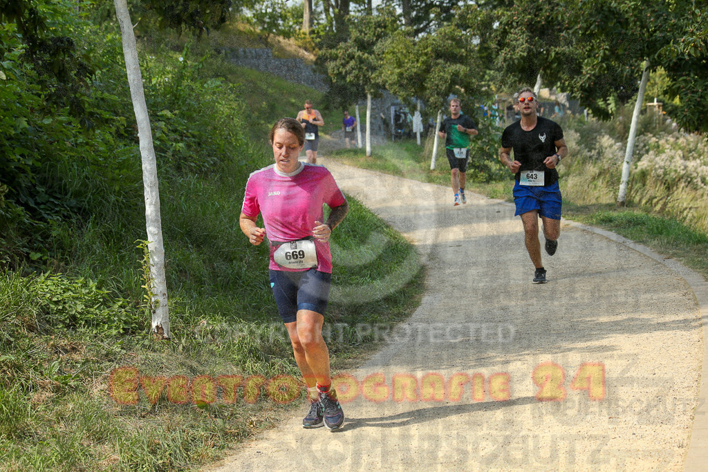 250824_1442_EX1_7207 | Sportfotografie im Rhein-Sieg Kreis, Köln, Bonn, NRW, Rheinland Pfalz, Hessen, etc. Unser Tätigkeitsfeld umfasst den Laufsport vom Volkslauf über den Marathon, Duathlon, Triathon bis zum Ultralauf wie Kölnpfad Ultra oder Schindertrail.